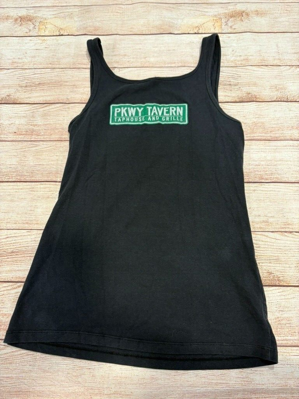 PKWY Tavern Centennial Brew Team Las Vegas Women's Medium Tank Top